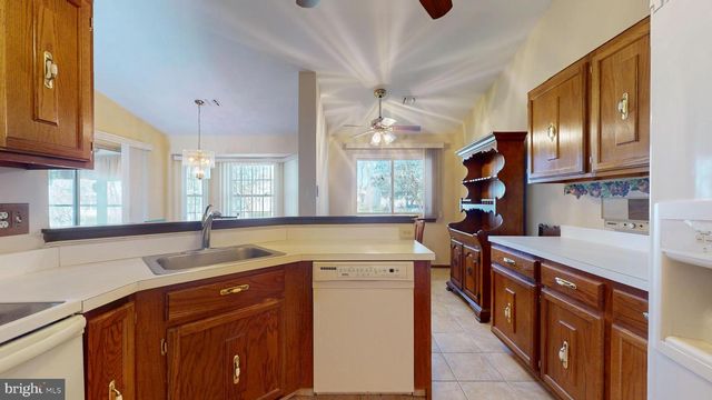 106 LANTERN PL, Little Egg Harbor Twp, NJ 08087