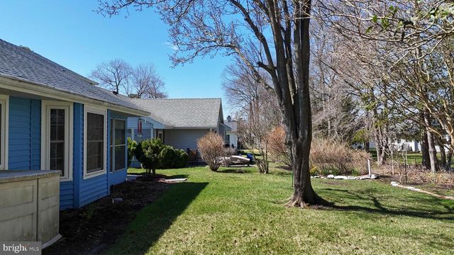 106 LANTERN PL, Little Egg Harbor Twp, NJ 08087