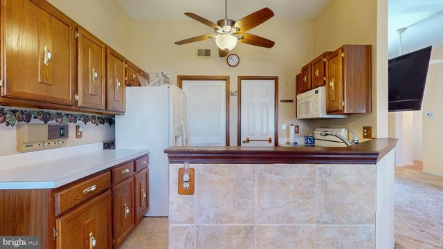 106 LANTERN PL, Little Egg Harbor Twp, NJ 08087