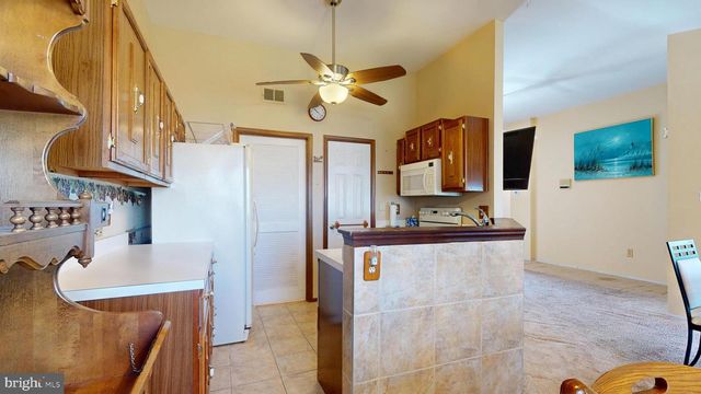 106 LANTERN PL, Little Egg Harbor Twp, NJ 08087