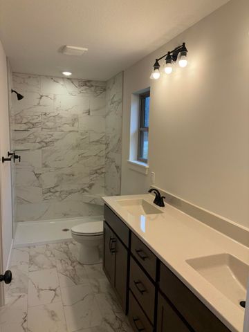 4905 S SCOTT BLVD, Columbia, MO 65203