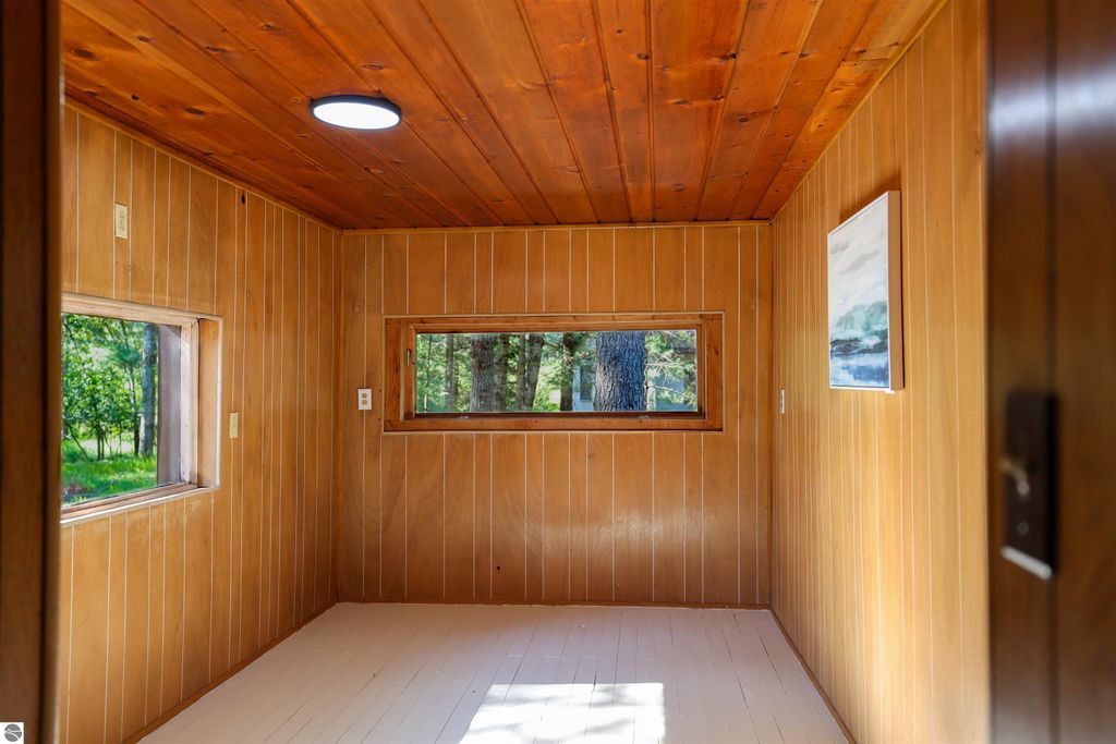 Image 19 of property listing at 2706 Newatch Avenue, Grayling, MI 49738