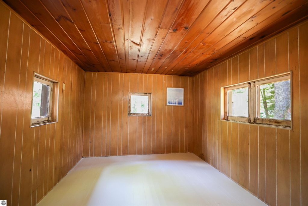 Image 20 of property listing at 2706 Newatch Avenue, Grayling, MI 49738