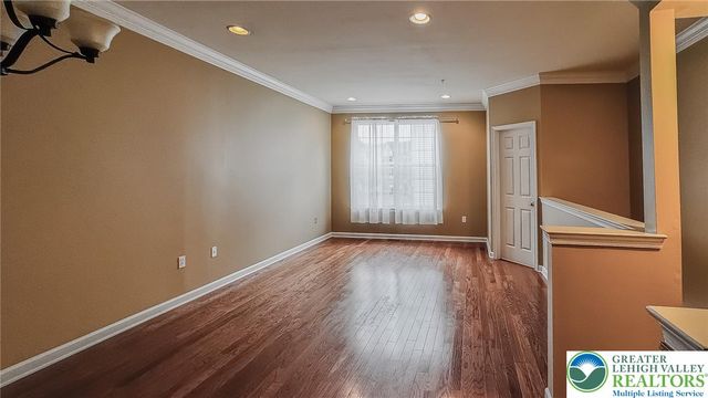 1508 Brookstone Place, Hellertown Boro, PA 18055