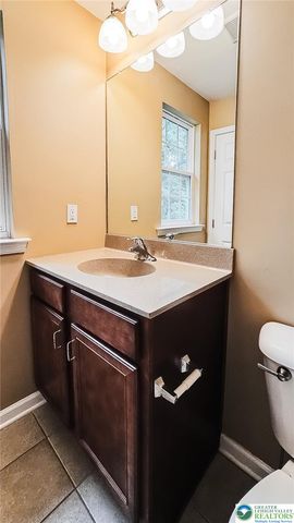 1508 Brookstone Place, Hellertown Boro, PA 18055