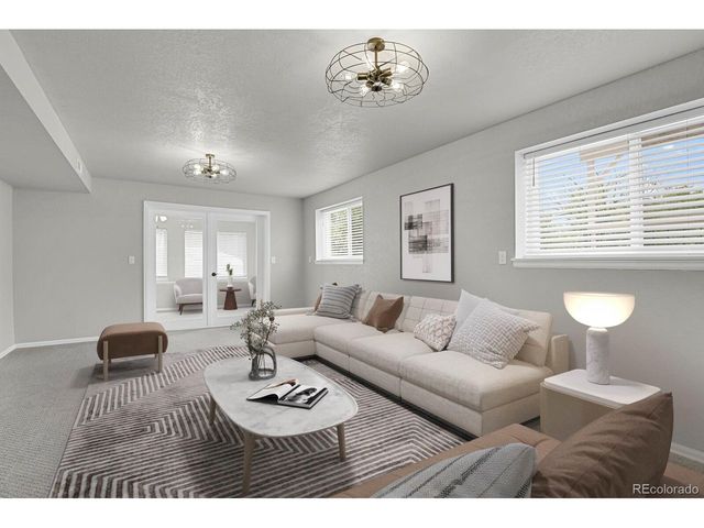 256 S Murray Blvd, Colorado Springs, CO 80916