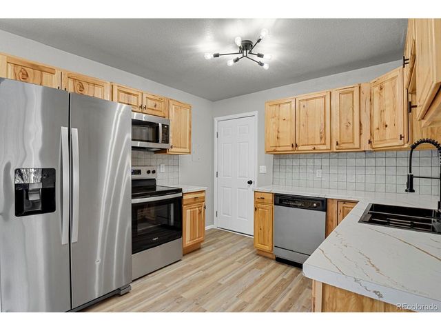 256 S Murray Blvd, Colorado Springs, CO 80916