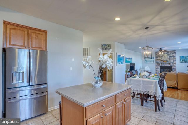 30200 WHITEHALL DR, Milton, DE 19968