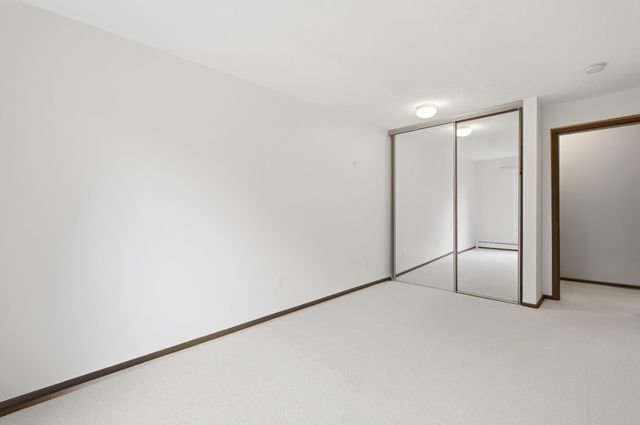 4648 Cedar Lake Road S 3, Saint Louis Park, MN 55416