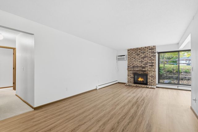 4648 Cedar Lake Road S 3, Saint Louis Park, MN 55416