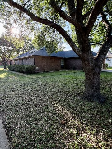 1712 Colonial Court, Prosper, TX 75078