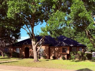 1712 Colonial Court, Prosper, TX 75078