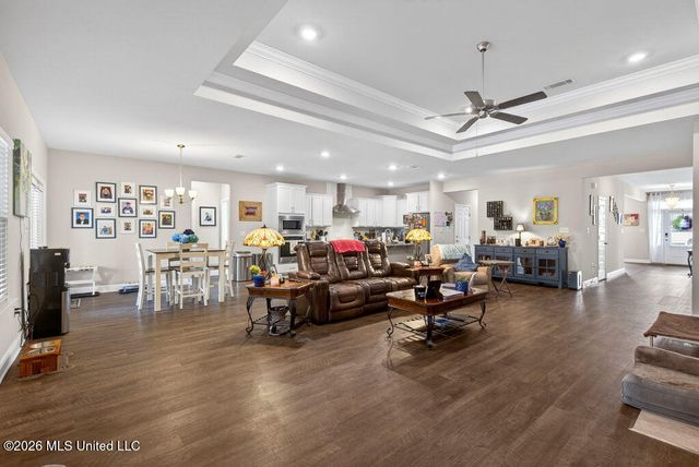 10711 Chapelwood Drive, Gulfport, MS 39503
