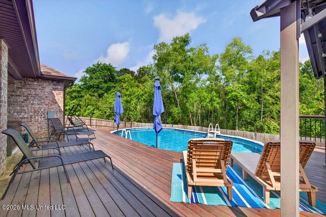 10711 Chapelwood Drive, Gulfport, MS 39503