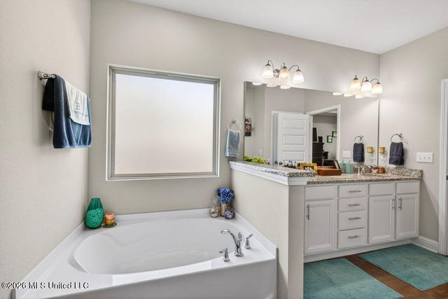 10711 Chapelwood Drive, Gulfport, MS 39503