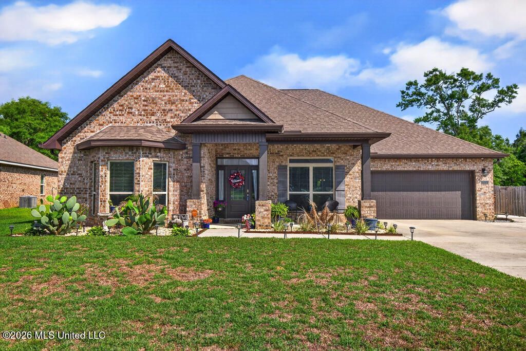 10711 Chapelwood Drive, Gulfport, MS 39503