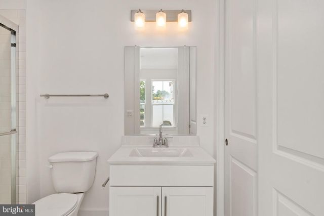 9207 FORKLEAF OAK DR, Fredericksburg, VA 22407