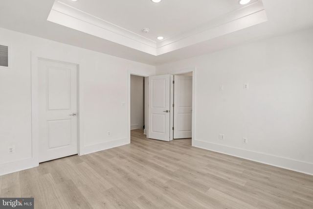 9207 FORKLEAF OAK DR, Fredericksburg, VA 22407
