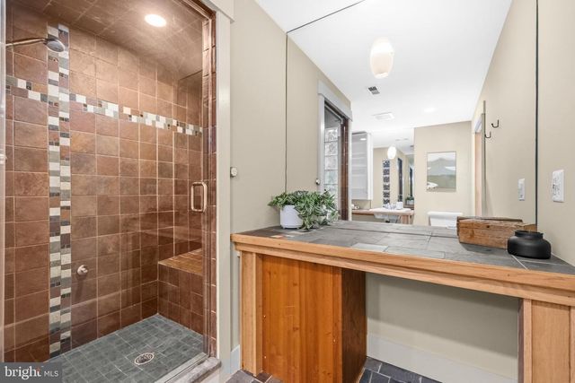 6005 ANNISTON RD, Bethesda, MD 20817