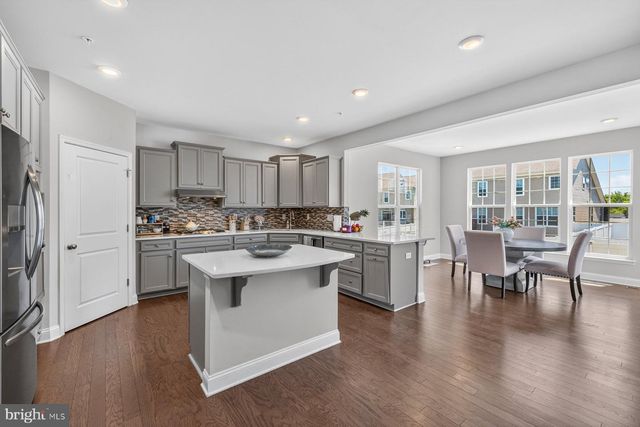 5568 OLD COLONY CT, White Plains, MD 20695