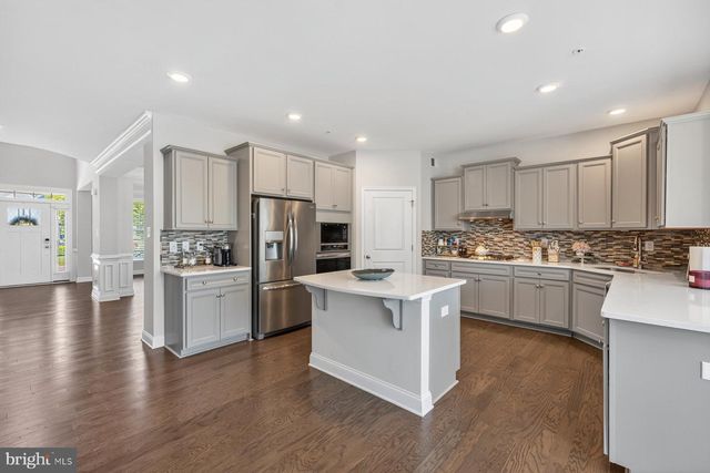 5568 OLD COLONY CT, White Plains, MD 20695