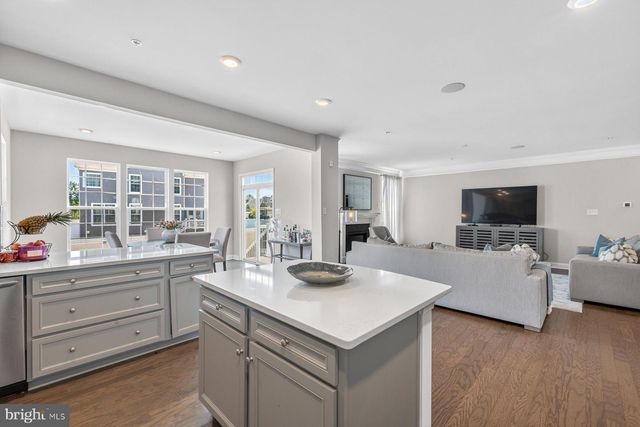 5568 OLD COLONY CT, White Plains, MD 20695