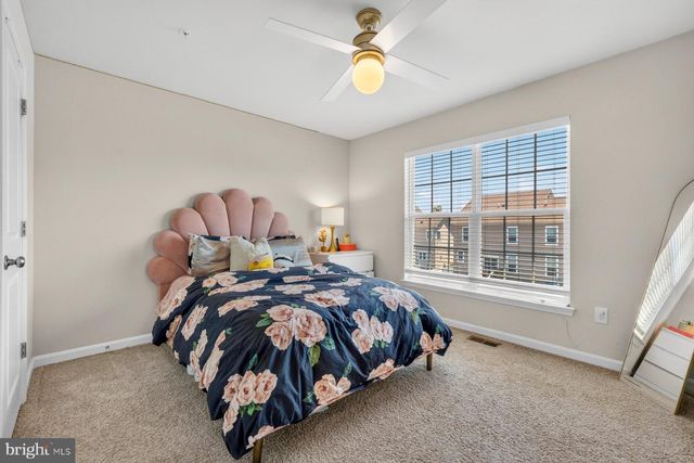 5568 OLD COLONY CT, White Plains, MD 20695
