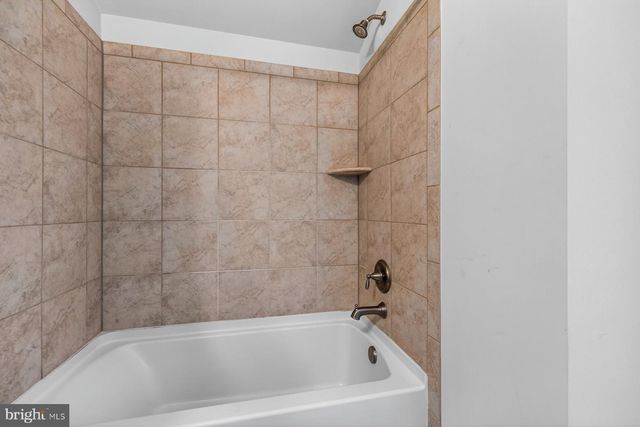 5568 OLD COLONY CT, White Plains, MD 20695