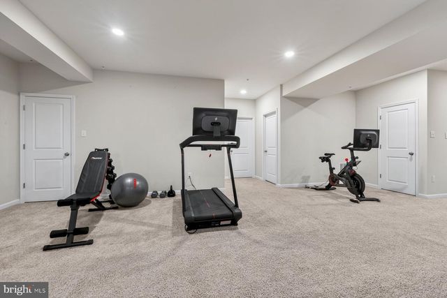 5568 OLD COLONY CT, White Plains, MD 20695