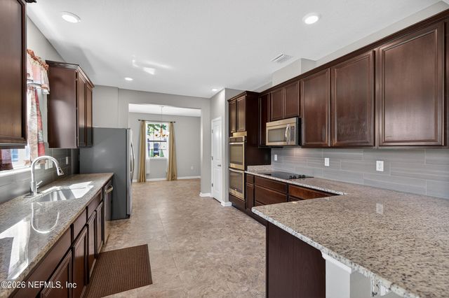 12494 ACOSTA OAKS Drive, Jacksonville, FL 32258