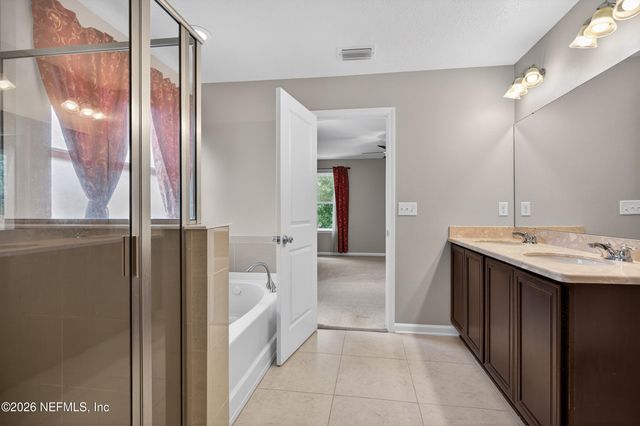 12494 ACOSTA OAKS Drive, Jacksonville, FL 32258