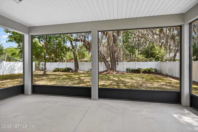 12494 ACOSTA OAKS Drive, Jacksonville, FL 32258