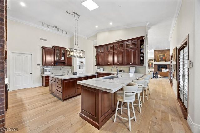 8180 West Red Coach Avenue, Las Vegas, NV 89129