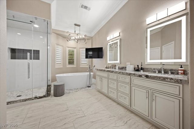 8180 West Red Coach Avenue, Las Vegas, NV 89129