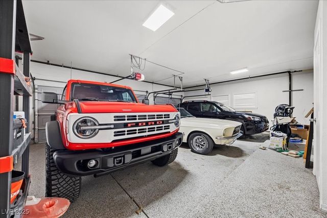 8180 West Red Coach Avenue, Las Vegas, NV 89129