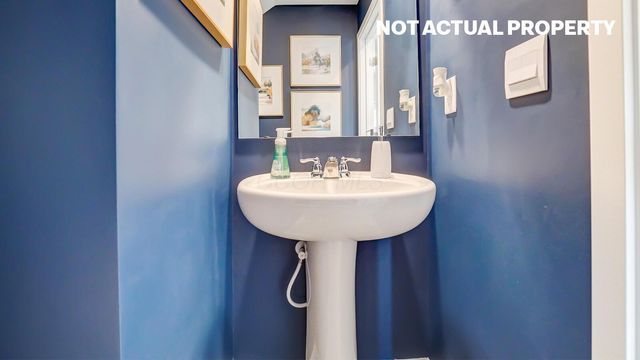 1476 Cardinez Way, Columbus, OH 43228