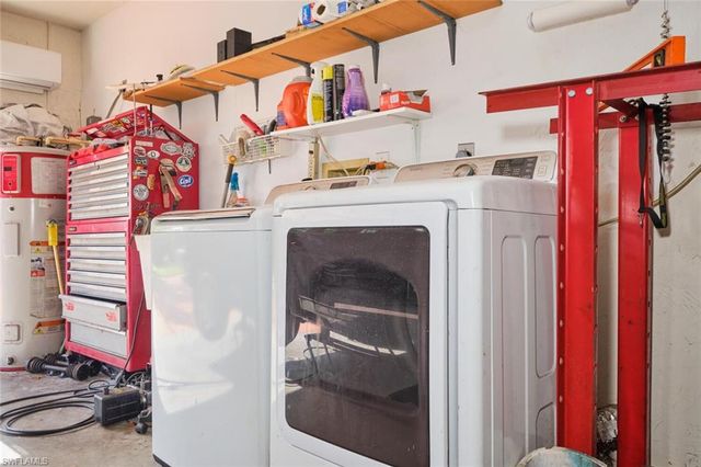 140 SE 8th ST, Cape Coral, FL 33990