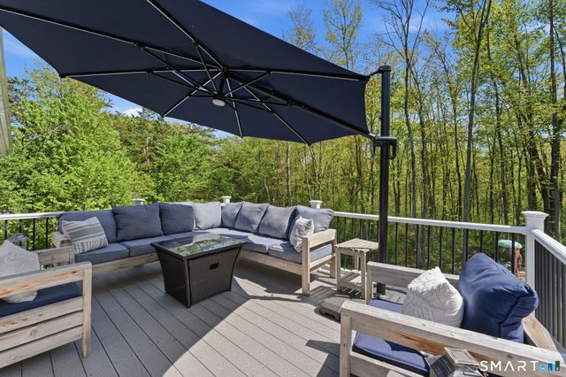 21 Juniper Road, Bloomfield, CT 06002