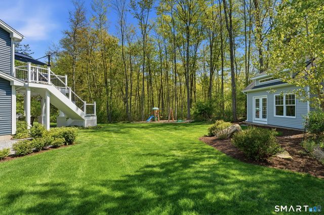 21 Juniper Road, Bloomfield, CT 06002