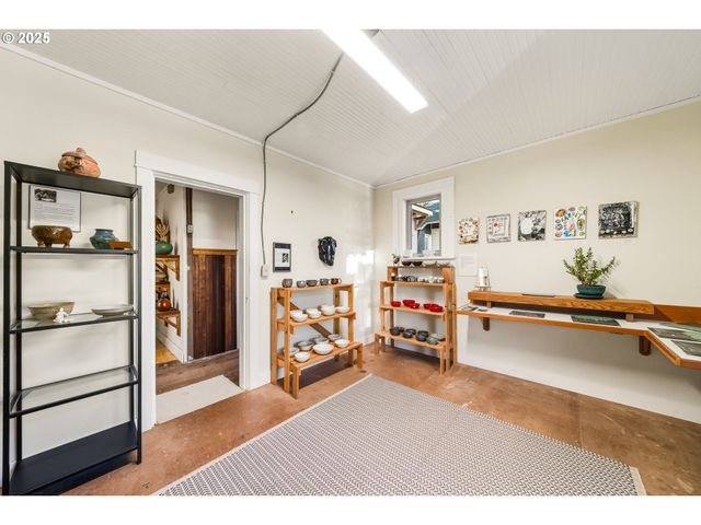 12955 HIGHWAY 101 N, Nehalem, OR 97131