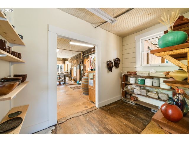 12955 HIGHWAY 101 N, Nehalem, OR 97131