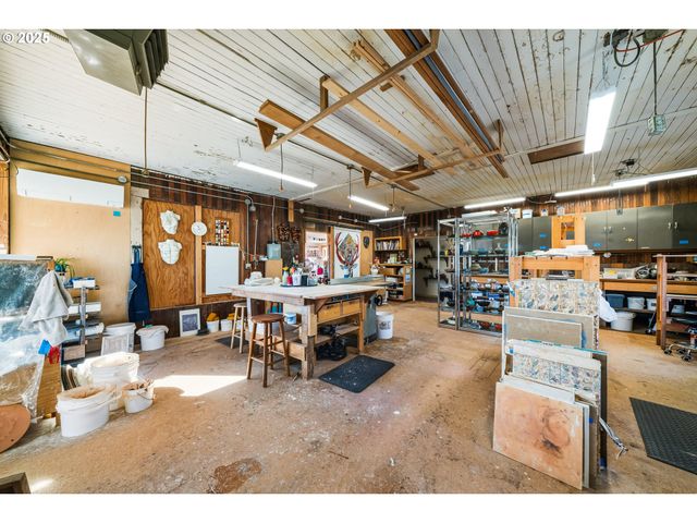 12955 HIGHWAY 101 N, Nehalem, OR 97131