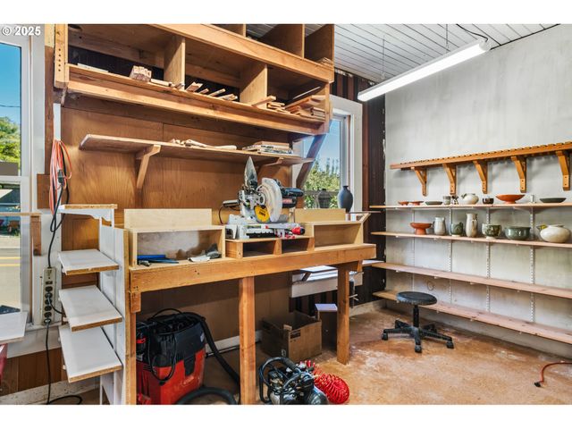 12955 HIGHWAY 101 N, Nehalem, OR 97131