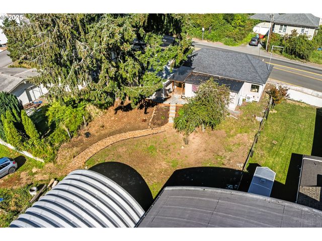 12955 HIGHWAY 101 N, Nehalem, OR 97131