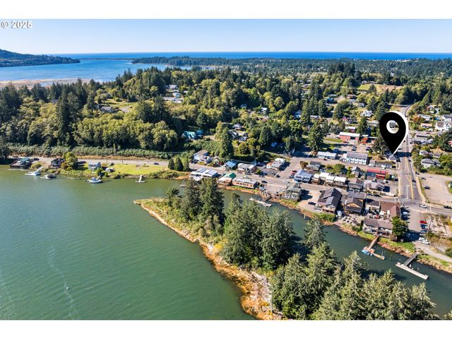 12955 HIGHWAY 101 N, Nehalem, OR 97131