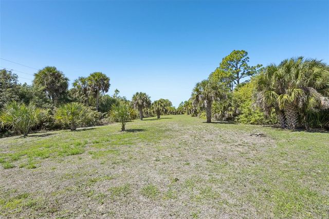 2160 W HILLSBOROUGH BOULEVARD, North Port, FL 34286