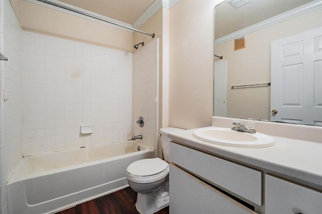 18119 BRIDLE CLUB DRIVE, Tampa, FL 33647