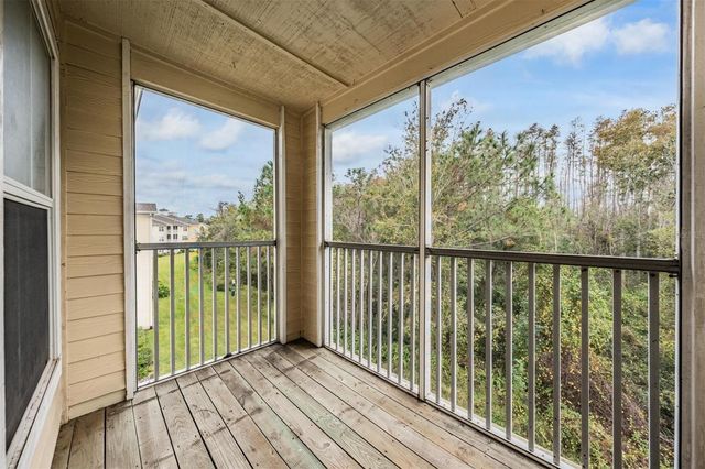 18119 BRIDLE CLUB DRIVE, Tampa, FL 33647