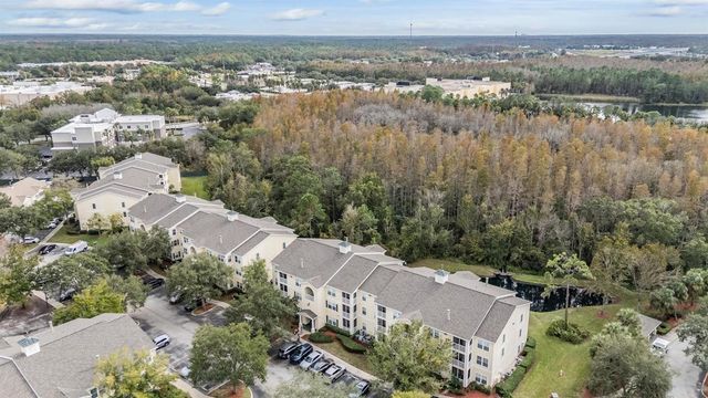 18119 BRIDLE CLUB DRIVE, Tampa, FL 33647