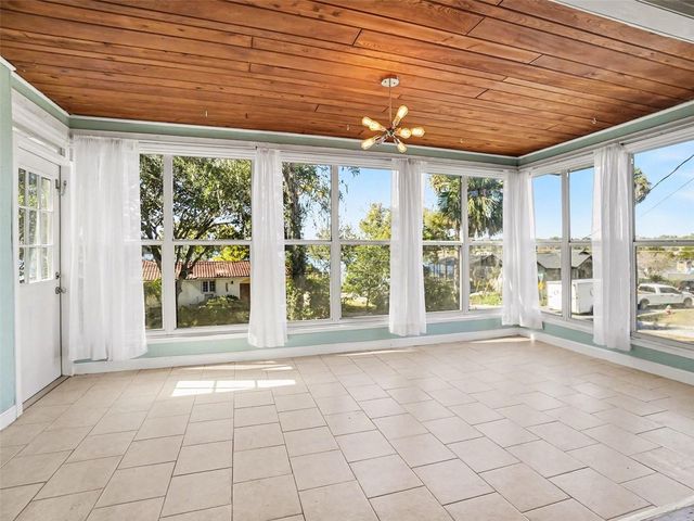 1725 HAMILTON STREET, Eustis, FL 32726